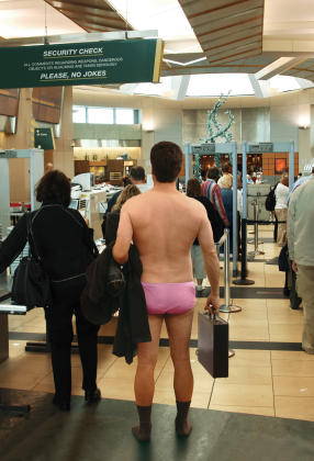 Airport+security+check