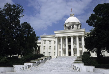 Alabama_State_Capitol-Bldg.jpg