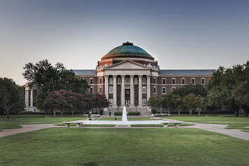 Campus_of_SMU_Dallas_Texas.jpg